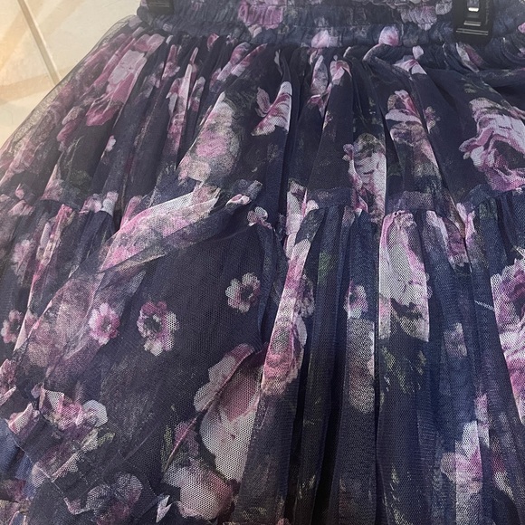 Dresses & Skirts - Tulle Short Skirt